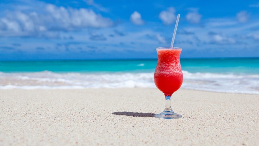 drink, cocktail, beach-84533.jpg