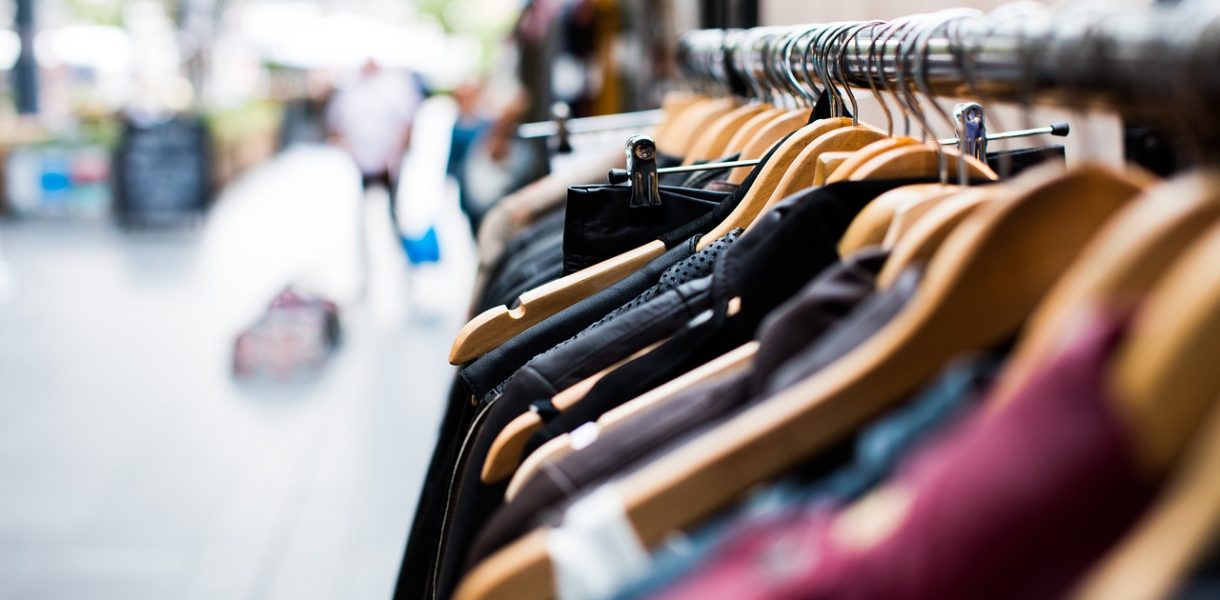 hangers, clothing, shopping, market, jacket, rack, shirt, shop, wear, clothing shop, clothing store, clothing, clothing, clothing, clothing, shopping, shopping, shopping, shopping, shopping, shop-1850082.jpg