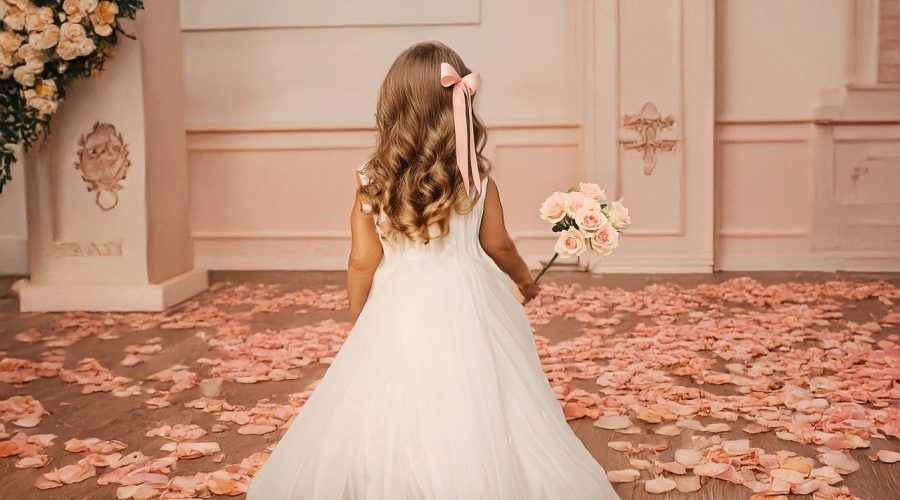 flower girl, wedding, little girl, toddler girl in wedding, dressed up, dressy, wedding hall-9574211.jpg